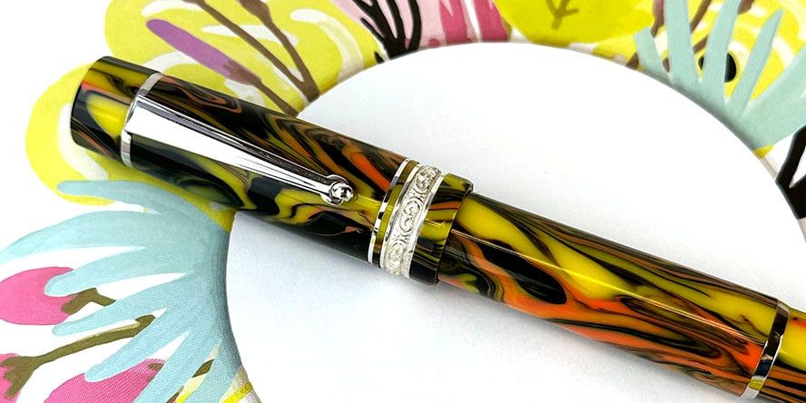 Delta Gallery Mid-Size Fountain Pens delta_gallery_fountain_pen_diagonal