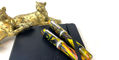 delta_gallery_fountain_pen_with_tigers