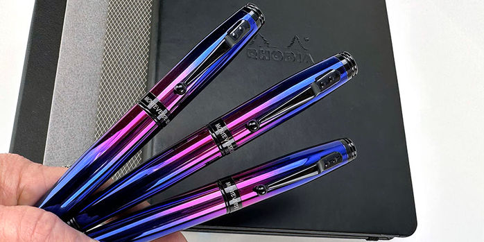 monteverde_invincia_nebula_fountain_pens_may_the_fourth_be_with_you_2023