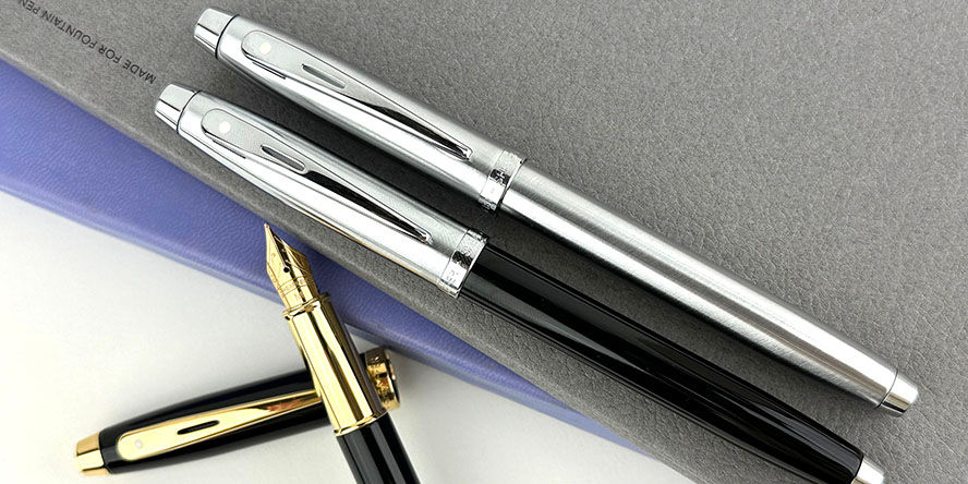 Sheaffer 100 Medium Point Fountain Pen, Black/Chrome (9313-0M)