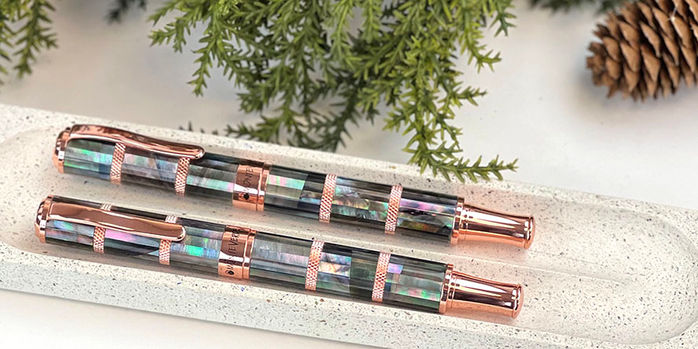 monteverde_regatta_limited_edition_black_mother_of_pearl_fountain_pen_with_rose_gold_trim