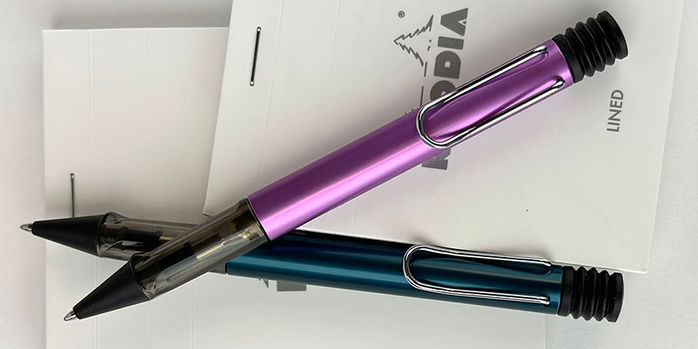 lamy_2023_special_edition_al_star_ballpoint_pens_lilac_and_petrol