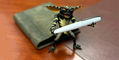 diplomat_aero_lacquered_white_fountain_pen_in_gremlins_hands