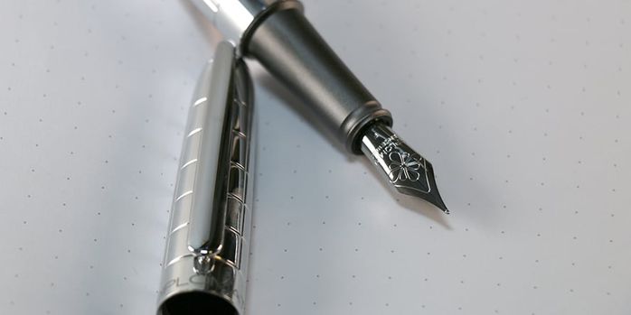 diplomat_aero_rhomb_chrome_fountain_pen_nib