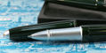 diplomat_aero_evergreen_rollerball_pen_up_close