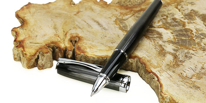 Diplomat_excellence_a2_guilloche_black_chrome_rollerball_pens