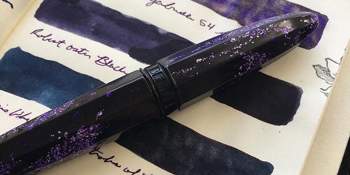 benu_minima_purple_flame_fountain_pen