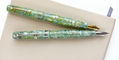 leonardo_officina_italiana_momento_zero_fountain_pen_jade_green