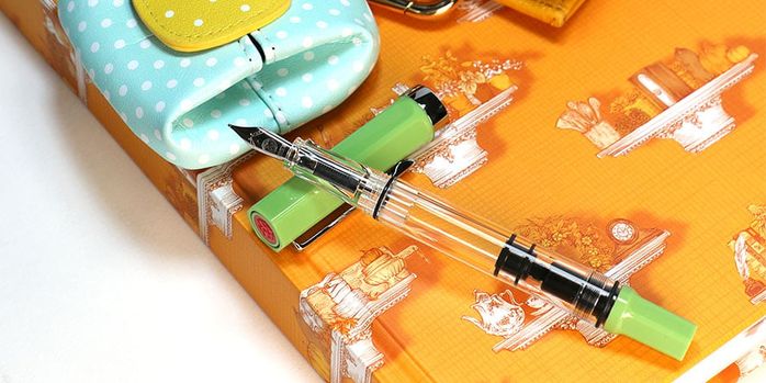 twsbi_eco_matcha_green_fountain_pen_uncapped