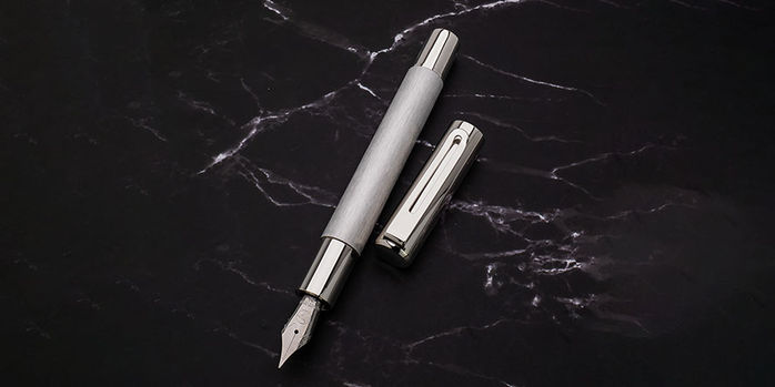 Monteverde_Ritma_Brushed_Stainless_Steel_fountain_pen