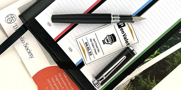 platinum_procyon_luster_fountain_pen_with_cross_notebook