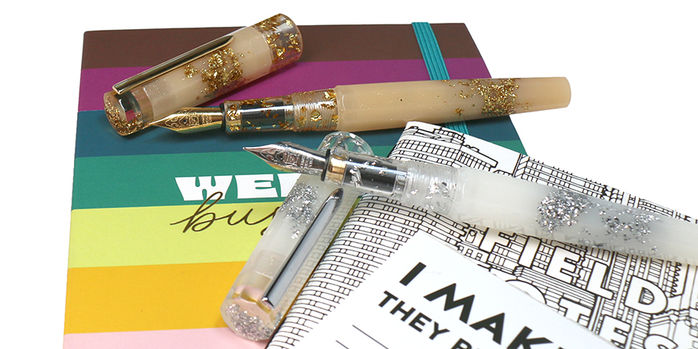 benu_euphoria_white_beach_and_golden_beach_fountain_pens_both_uncapped