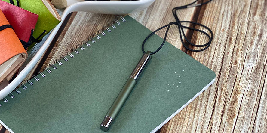 Monteverde Ritma SE Olive Convertible Pocket-Neck Fountain Pens monteverde_ritma_pocket_fountain_pen_on_lanyard