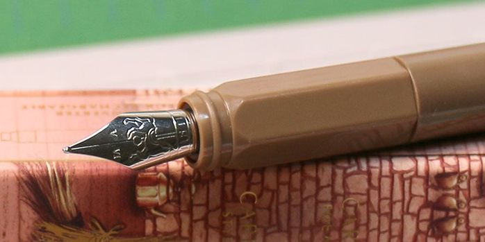 ferris_wheel_press_oinking_embers_carousel_fountain_pens