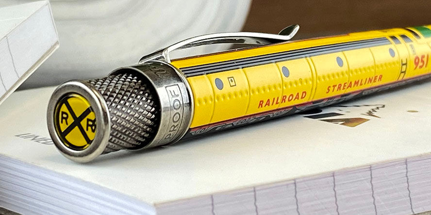 Retro 51 Streamliner  Rollerball Pens retro_51_pen_chalet_exclusive_streamliner_tornado_rollerball_pen_top_disc