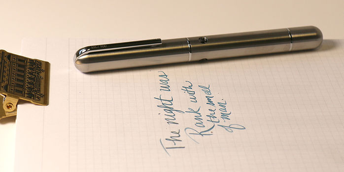 nahvalur_365_series_limited_edition_fountain_pen_plongeur_pen_capped