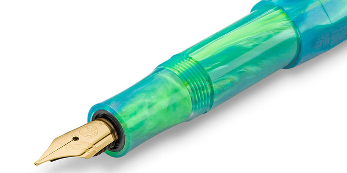 Kaweco_Collector_Marble_Ocean_nib_zoom