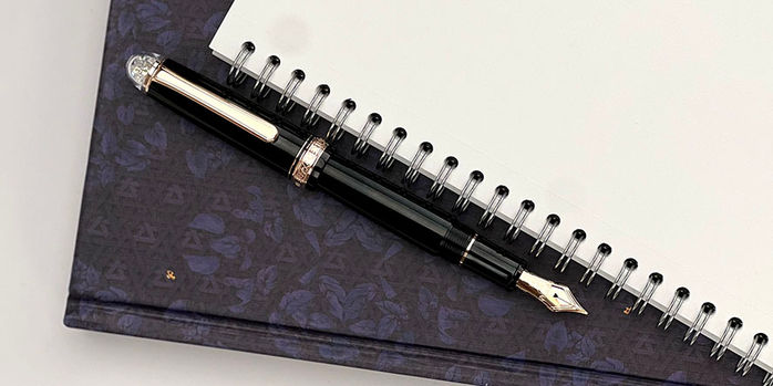 platinum_3776_shape_of_heart_fountain_pen_posted