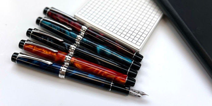 pilot_custom_heritage_special_edition_fountain_pen_blue_posted