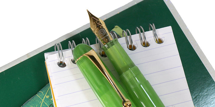 penlux_masterpiece_delgado_kryptonite_fountain_pen_nib