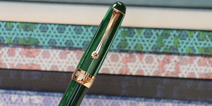 penlux_masterpiece_delgado_sicao_fountain_pen_cap
