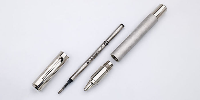 Monteverde_Ritma_Brushed_Stainless_Steel_Rollerball_inside_parts