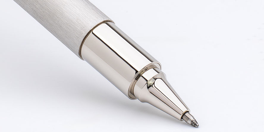 Monteverde Ritma  Rollerball Pens Monteverde_Ritma_Brushed_Stainless_Steel_Rollerball_nib_zoom
