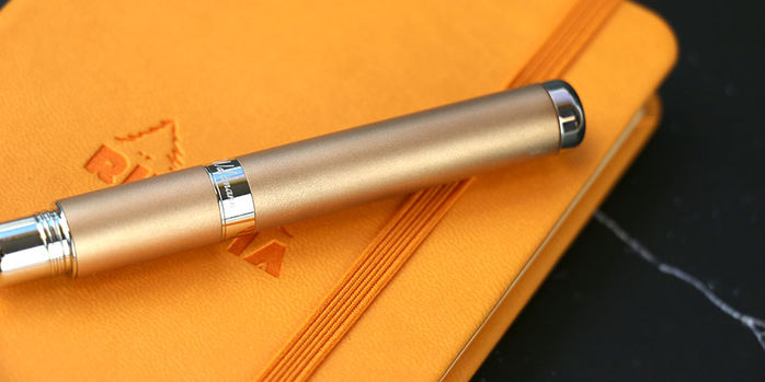 waldmann_voyager_rose_gold_fountain_pen_capped