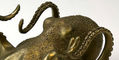 coppertist_wu_wondrous_octopus_brass_pen_holder_closeup