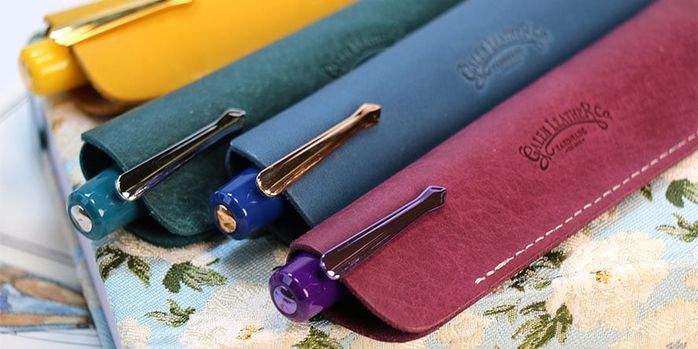 nahvalur_original_plus_new_colors_with_free_galen_pen_sleeve_closeup