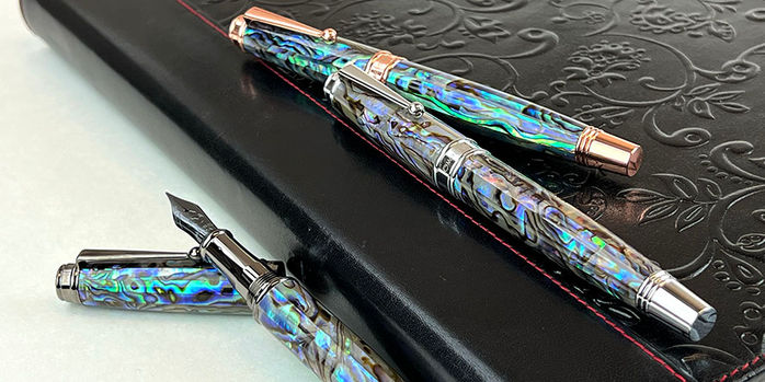 monteverde_invincia_deluxe_limited_edition_abalone_fountain_pens