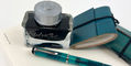 pelikan_classic_205_apatite_special_edition_fountain_pen_with_ink_bottle
