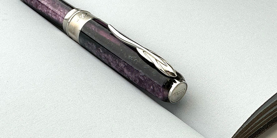 Pineider Arco Stilo Violet Fountain Pens