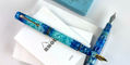 leonardo_momento_zero_aloha_limited_edition_fountain_pens_gold_posted_silver_behind