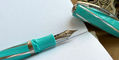 visconti_divina_elegance_wave_fountain_pen_with_lock