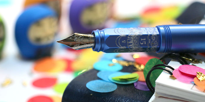 ferris_wheel_press_limited_edition_aluminum_carousel_blue_revelry_fountain_pen