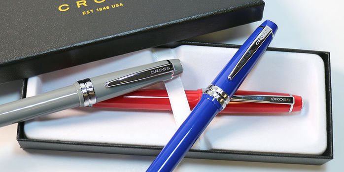 cross_bailey_light_fountain_pens_red_blue_and_gray_on_pen_box
