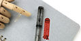 magna_carta_fountain_pen_day_2023_exclusive_sapphire_grand_fountain_pens_clip