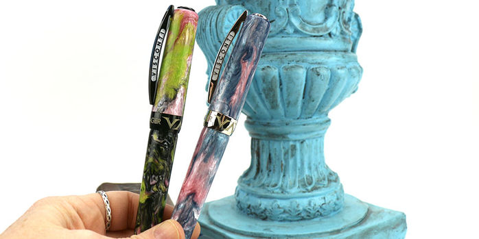 visconti_voyager_mariposa_fountain_pens_in_hand