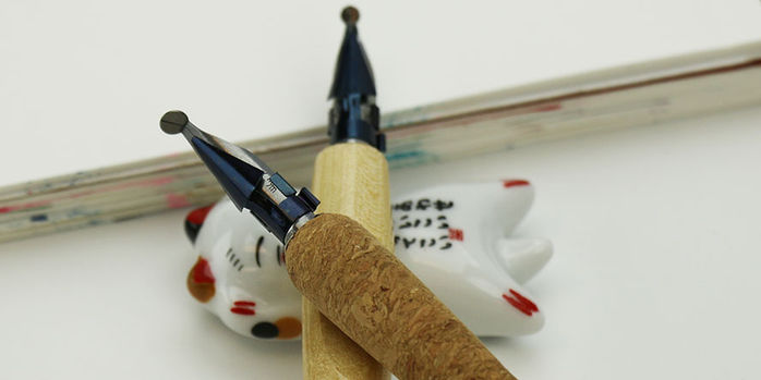 brause_calligraphy_ornament_nibs_on_cat_pen_holder
