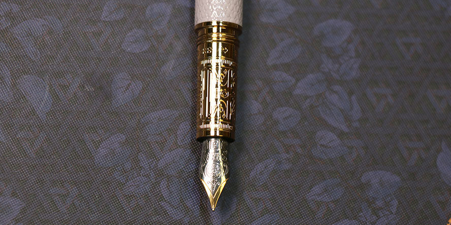 筆記具 Ferris Wheel Press Bijou Sandcastle Clay The Bijou Fountain Pen - Sandcastle Clay — Ferris Wheel Press