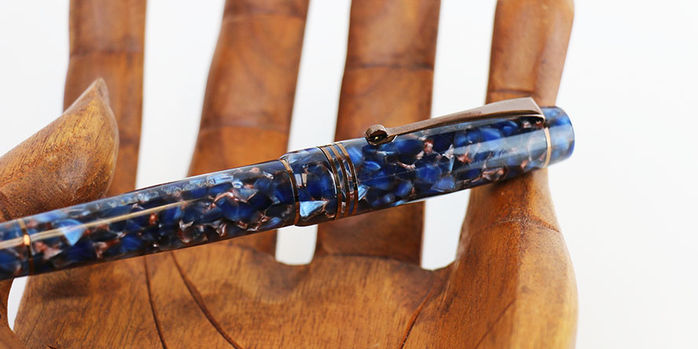 magna_carta_exclusive_majestic_stormy_sea_fountain_pen_capped