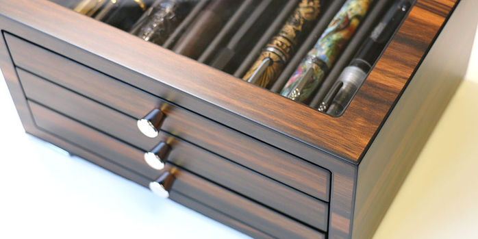 pen_chalet_24_pen_wooden_display_case_drawers
