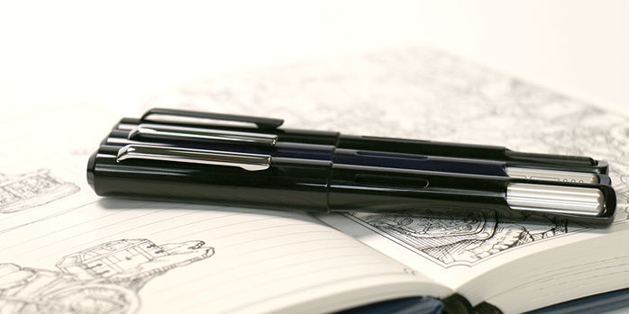 endless_captiva_fountain_pens_on_notebook