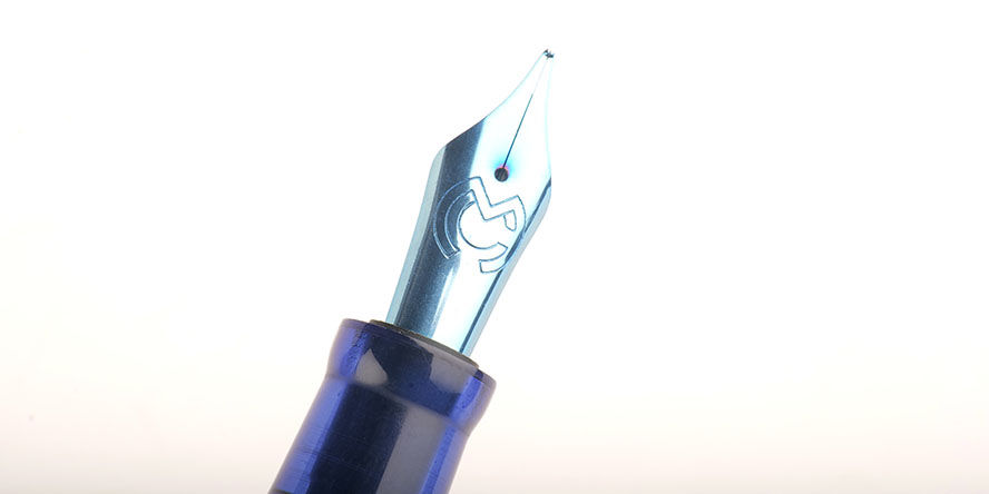 Magna Carta Exclusive Old Glory Sapphire Grand Fountain Pens