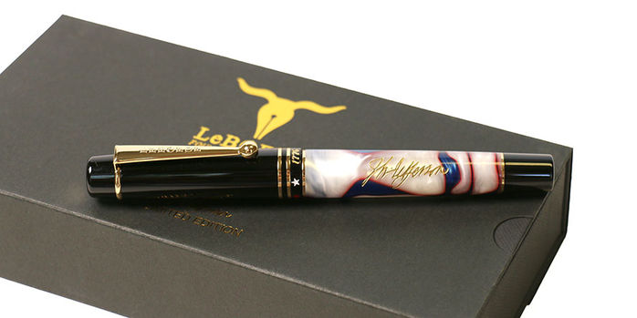 leboeuf_thomas_jefferson_fountain_pen_on_pen_box