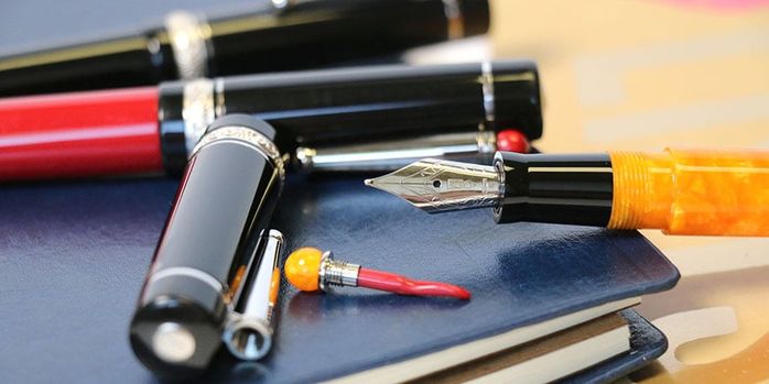 delta_we_fountain_pens_with_conicello_shown