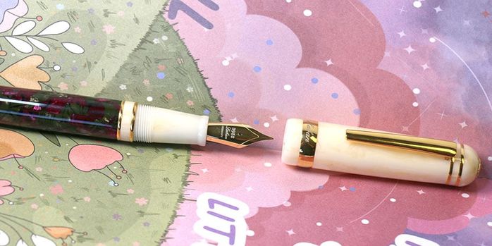 laban_325_damask_fountain_pen