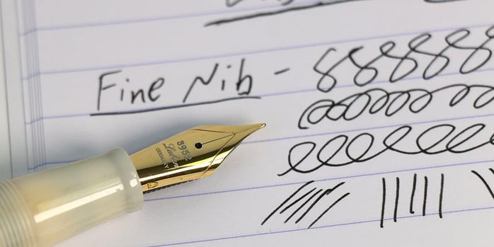laban_325_fine_nib_writing_sample