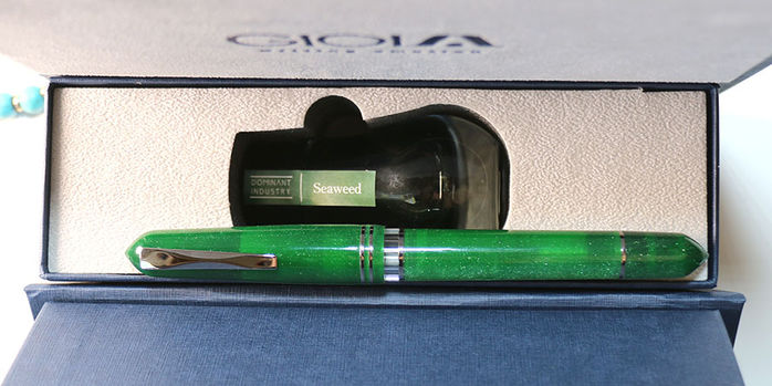 gioia_pen_italia_dominant_industry_atlantis_explorers_set_seaweed_over_atlantis_in_box